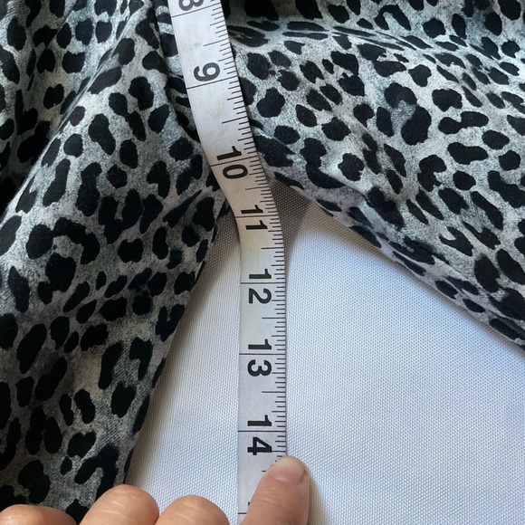 Chic Leopard Print Blazer - Picture 7 of 9